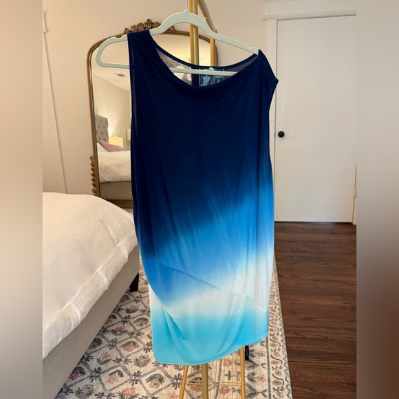 Young Fabulous & Broke YFB Blue Ombré Sleeveless Tunic Dress Cover Up- Medium - Picture 2 of 7
